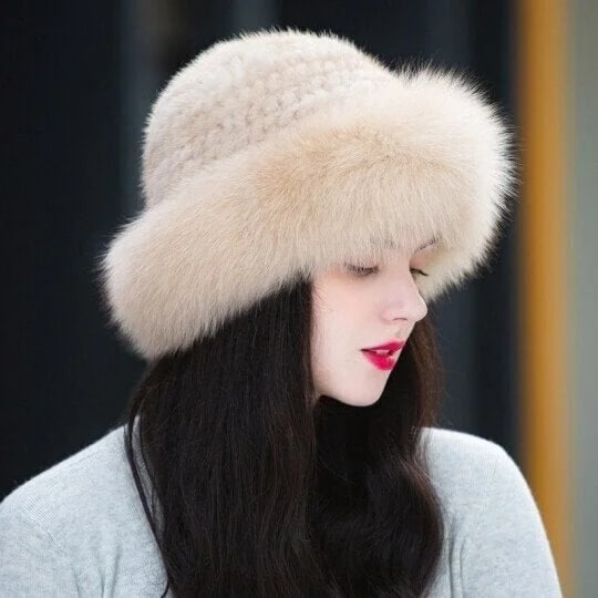 🎅Early Christmas Sale Buy 3 Get 1 Free🎁Women’s Winter Furry Hat