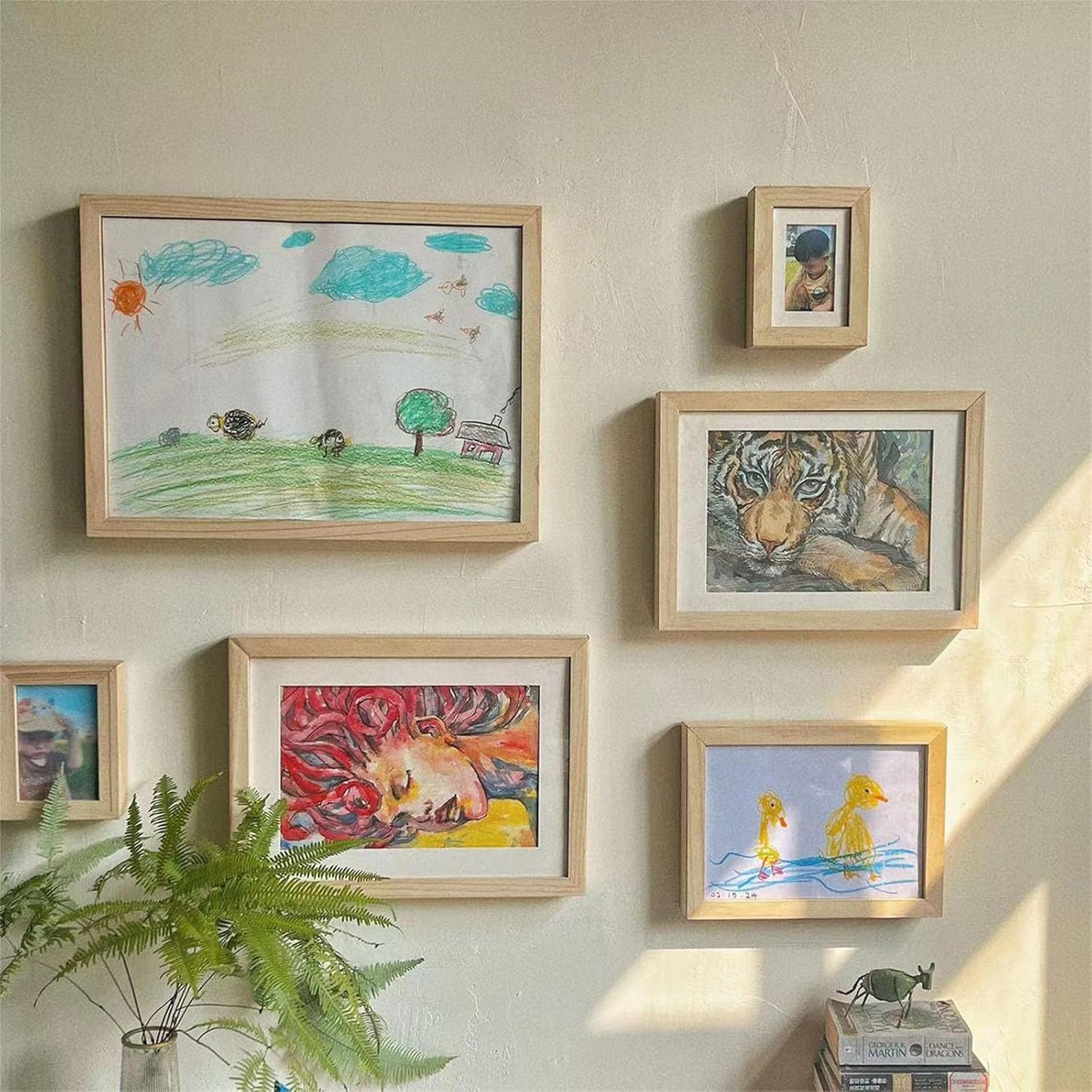 🔥This week's hot sale🔥Children's drawing magnetic absorption storage picture frame