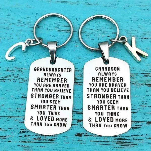 💓 To My Grandson Granddaughter Gift Lettering Keychain