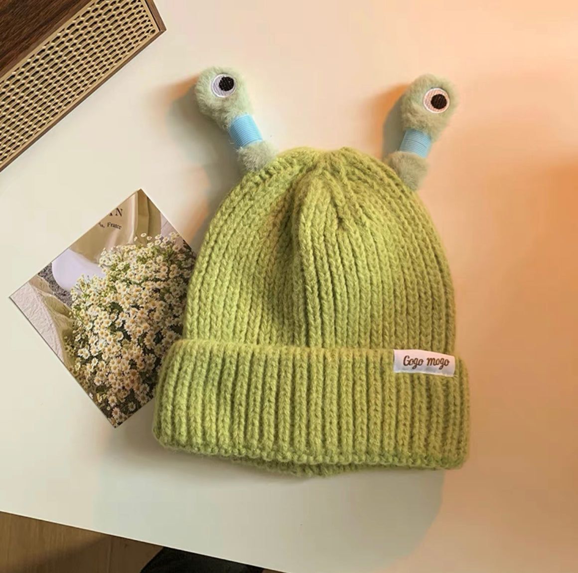 🔥HOT SALE - 49% OFF🔥Cute glowing little monster knitted hat