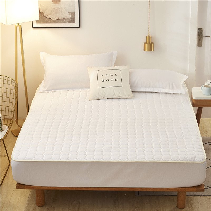 🎁Hot Sale!! 50% OFF-Sale🔥2024 Latest Breathable Silky Mattress Cover