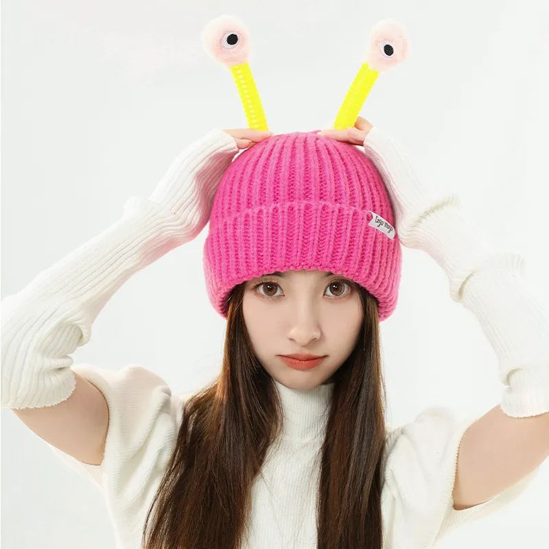 🔥HOT SALE - 49% OFF🔥Cute glowing little monster knitted hat